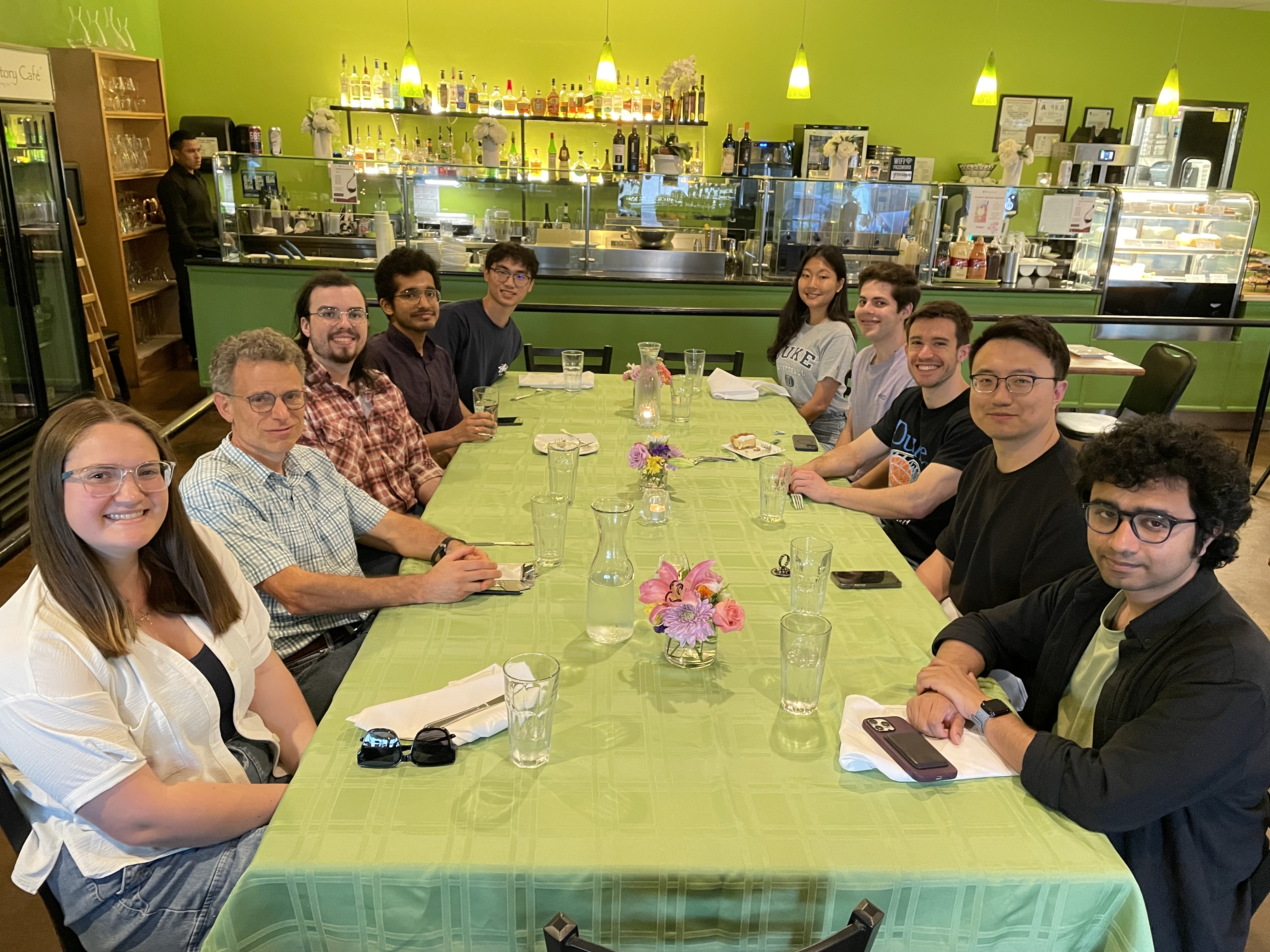 Mitzi group lab dinner to celebrate Puru, Mallory, and Amar graduating